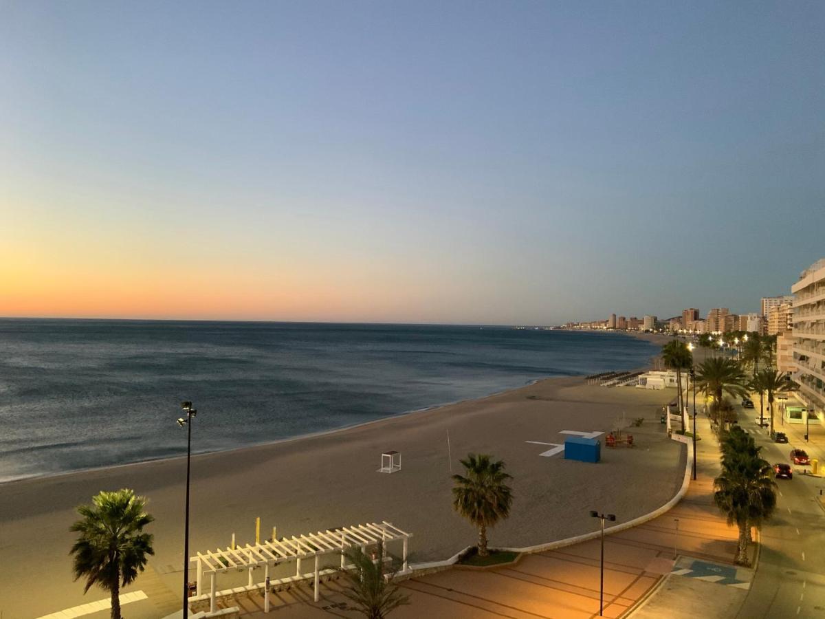 Apartamento En Primera Linea/Beachfront Apartment Fuengirola Exterior foto