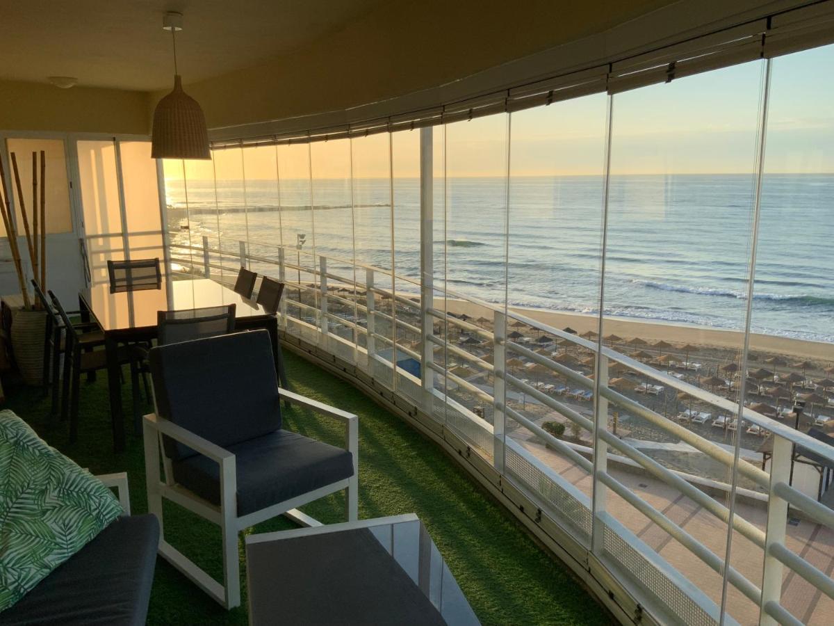 Apartamento En Primera Linea/Beachfront Apartment Fuengirola Exterior foto